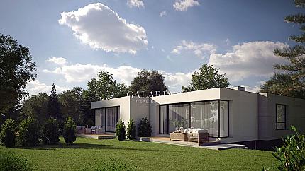 Functional house with private yard in Dragalevtsi