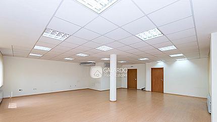 Office area close to The Romanian Embassy