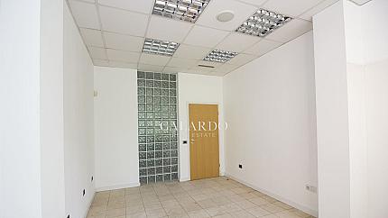 Стилен офис в кв. Гоце Делчев