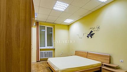Апартамент до Народния театър, Топ локация