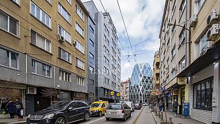 Офис сграда клас А на топ място в Идеален център