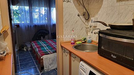 Апартамент с една спалня в старата част на кв. Овча купел