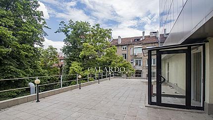 A modern building on Solunska str., suitable for offices, events, catering, fitness, spa, etc.