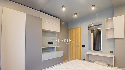 Stylish apartment in a new building next to Dondukov Blvd