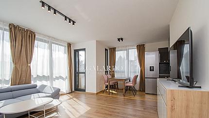Bright and spacious two bedroom apartment for rent in East