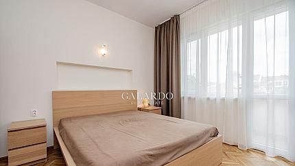 Bright and spacious two-bedroom apartment, after renovation, in Lozenets