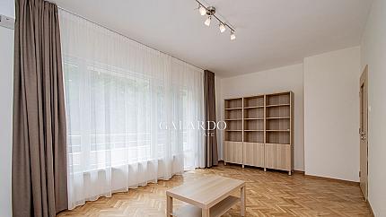 Bright and spacious two-bedroom apartment, after renovation, in Lozenets