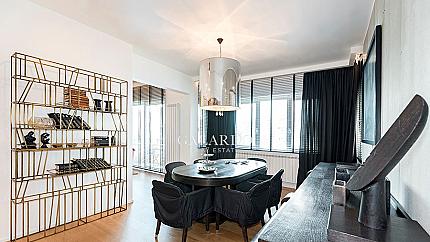Designer apartment with three bedrooms in City Center for rent