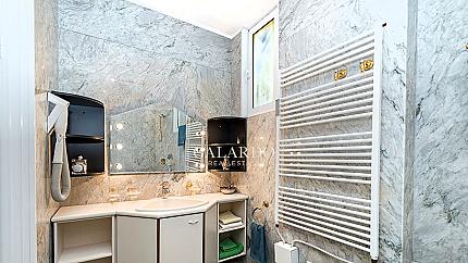Spacious apartment  near the Levski monument