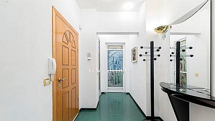 Spacious apartment  near the Levski monument