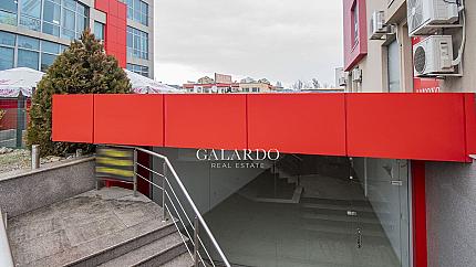 Independent office in a convenient location, Mladost 1A
