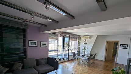 Three bedroom apartment in a modern luxury building