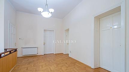 Representative house for rent in Doctor's Garden