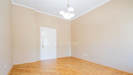 Representative house for rent in Doctor's Garden
