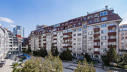 Стилен апартамент до Южен парк