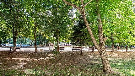 Furnished two-bedroom apartment near South Park