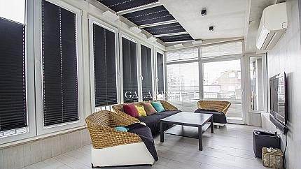Stylish, three bedroom design apartment close to Mall Bulgaria