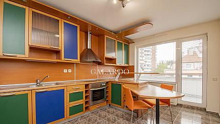 Spacious apartment with a beautiful view of Vitosha Mountain