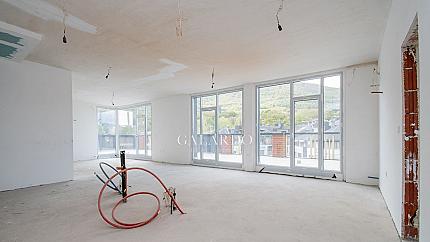 Spacious and panoramic four-bedroom penthouse in a new gated complex in Boyana quarter