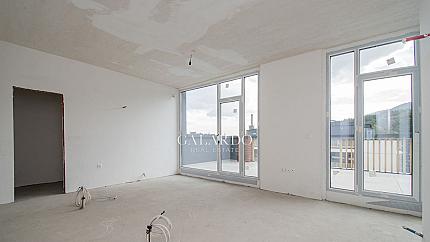 Spacious and panoramic four-bedroom penthouse in a new gated complex in Boyana quarter