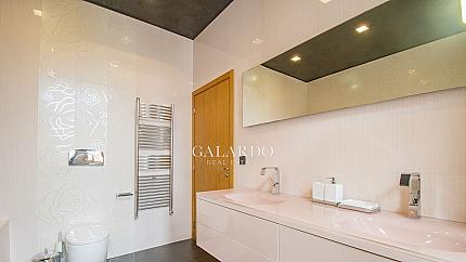 Luxury apartment for rent in an ideal center of Sofia