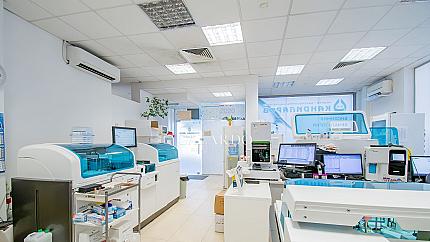 Shop with a display window near the metro, Mladost 2 district