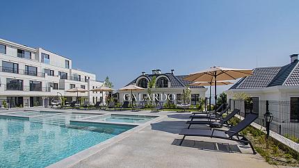 Четиристаен апартамент в затворен комплекс в Драгалевци