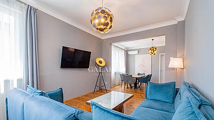 Three-room apartment on Vitosha Boulevard with a view of the NDK.