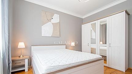 Three-room apartment on Vitosha Boulevard with a view of the NDK.