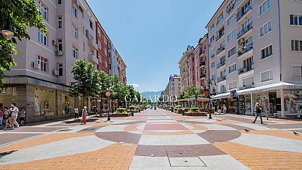 Three-room apartment on Vitosha Boulevard with a view of the NDK.