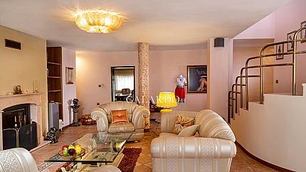 Четиристаен мезонет до Paradise Center и Южен парк