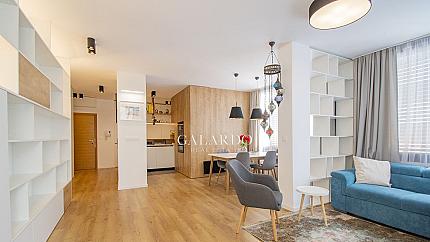 Elegant apartment with a wonderful terrace to Vitosha Mountain in Silver City