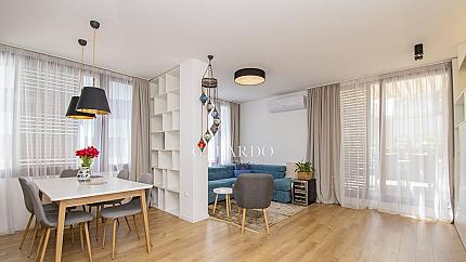 Elegant apartment with a wonderful terrace to Vitosha Mountain in Silver City