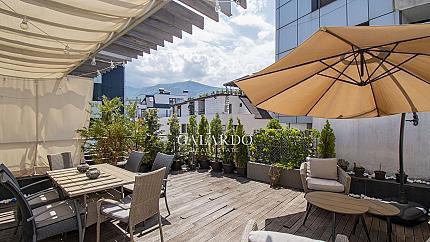 Elegant apartment with a wonderful terrace to Vitosha Mountain in Silver City