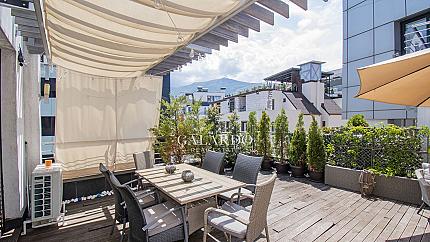 Elegant apartment with a wonderful terrace to Vitosha Mountain in Silver City