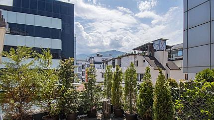 Elegant apartment with a wonderful terrace to Vitosha Mountain in Silver City