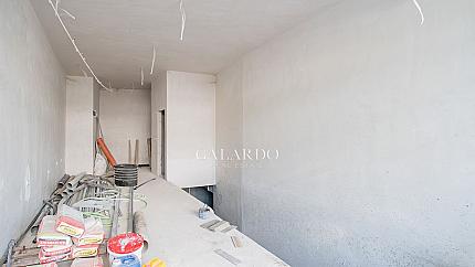Commercial premises on two levels