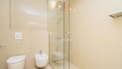 Lovely three bedroom apartment next to National Assembly Square