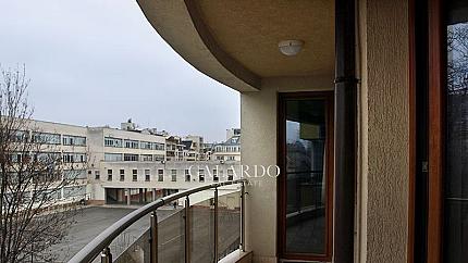 Luxury fully furnished three-bedroom apartment in Lozenets