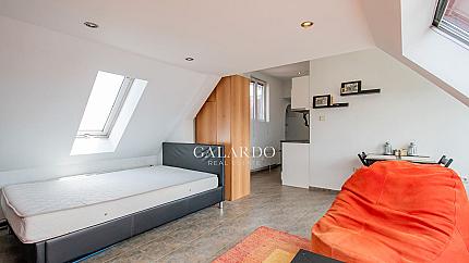 Studio with a TOP location next to the National Palace of Culture - panoramic views and an excellent entrance