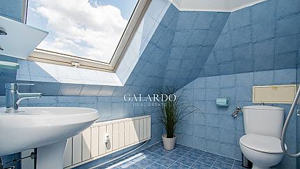 Studio with a TOP location next to the National Palace of Culture - panoramic views and an excellent entrance