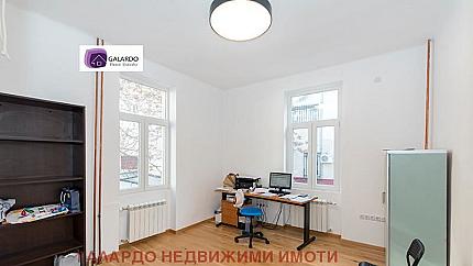 Office in a detached building near Graf Ignatiev