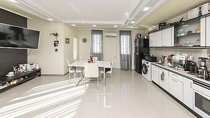 Stylish one bedroom apartment in Karpuzitsa district