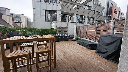 Elegant apartment with a wonderful terrace to Vitosha Mountain in Silver City