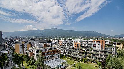 Elegant apartment with a wonderful terrace to Vitosha Mountain in Silver City