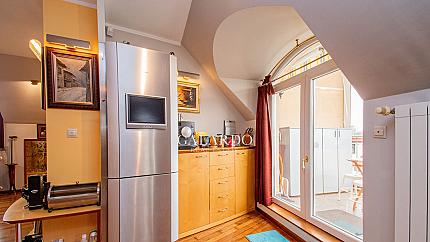 Spacious apartment with a prestigious location in Ivan Vazov district, meters from Vitosha Blvd.