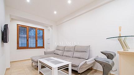 Кокетен апартамент в пешеходната част на бул. Витоша