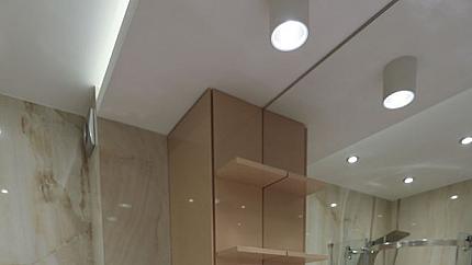 Luxury two-bedrooms apartment in the Center