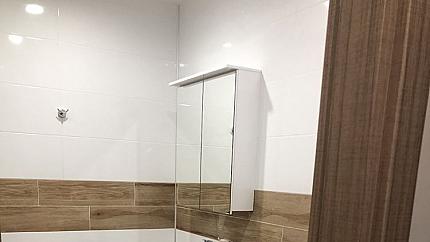 Нов двустаен апартамент до Гребна База
