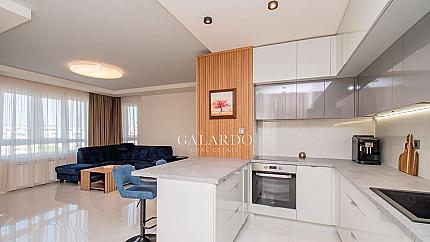 Luxury three-bedroom apartment with garage and Vitosha view in Manastirski Livadi – East